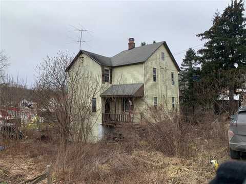 1647 Iselin Rd, Conemaugh, PA 15681
