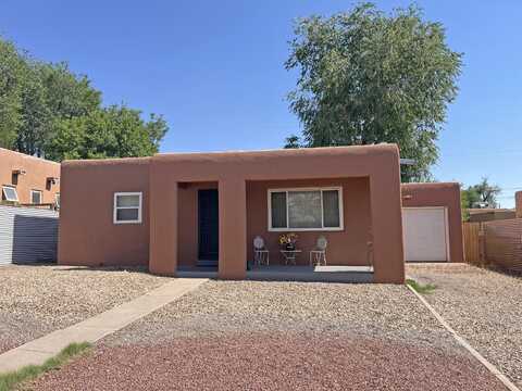 2734 SAN RAFAEL Avenue SE, Albuquerque, NM 87106