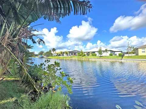 404 SW 26th Avenue, Cape Canaveral, FL 33991