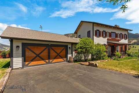 250 Silver Run Road, Gallatin Gateway, MT 59730
