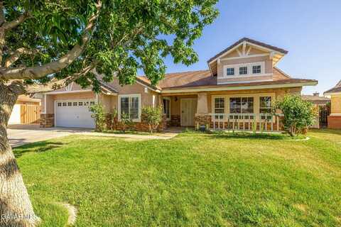 4068 Vancouver Lane, Quartz Hill, CA 93536