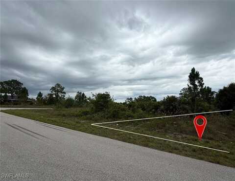 1121 Hallmark Avenue S, Lehigh Acres, FL 33974