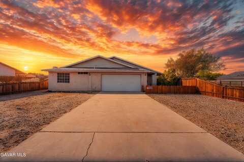 7431 Bay Avenue, California City, CA 93505