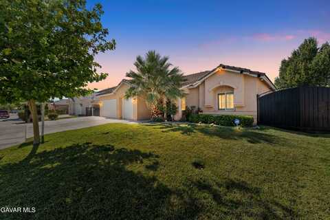2039 W Ave J7, Lancaster, CA 93536