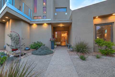 7816 FLORENCE Avenue NE, Albuquerque, NM 87122