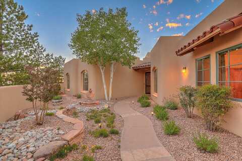 11905 PINO Avenue NE, Albuquerque, NM 87122