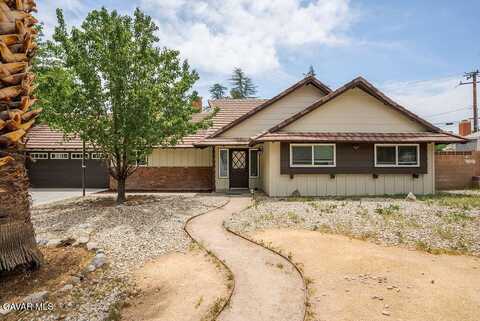 43818 Halcom Avenue, Lancaster, CA 93536