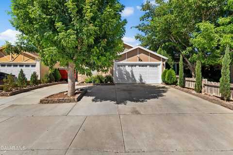 2701 Juniper Drive, Palmdale, CA 93550