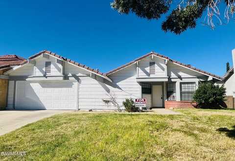42933 Guyman Avenue, Lancaster, CA 93536
