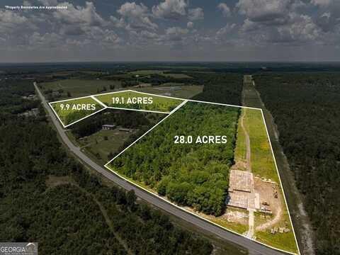 650 Benjamin H Hill, Fitzgerald, GA 31750