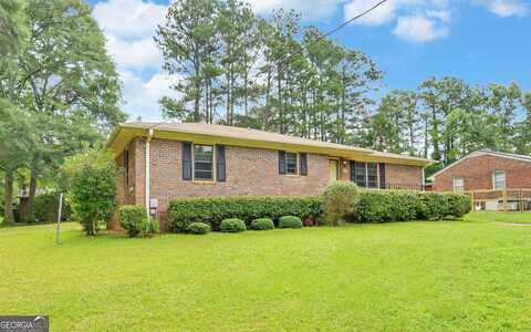 37 Cunningham Dr, Hartwell, GA 30643