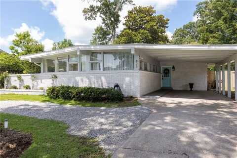 506 Barksdale Drive E, Mobile, AL 36606