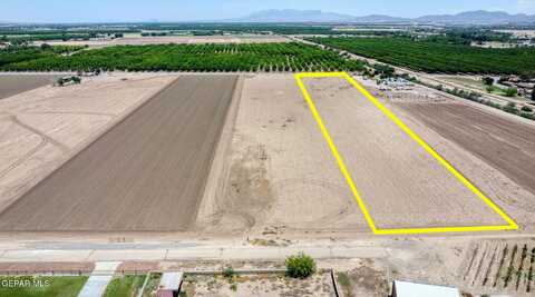 7038 Mcnutt Road, Anthony, NM 88021