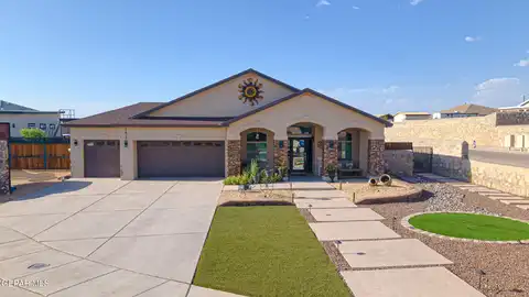 7417 LOS POBLANOS Drive, Canutillo, TX 79835