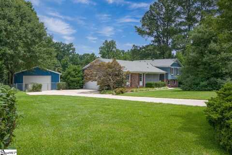 14 Rollingreen Road, Greer, SC 29651