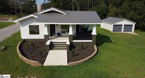 23 N Greenwood Avenue Extension, Ware Shoals, SC 29692