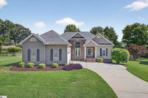 10 Parkcrest Court, Simpsonville, SC 29681