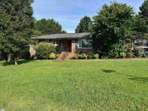 1033 E Perry Road, Greenville, SC 29609