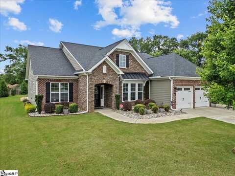 228 Holstein Court, Fountain Inn, SC 29644