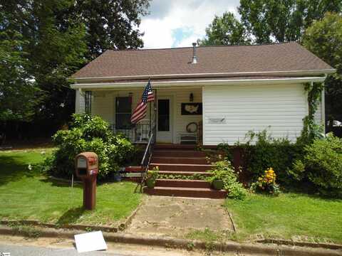 111 W 7th Avenue, Easley, SC 29640