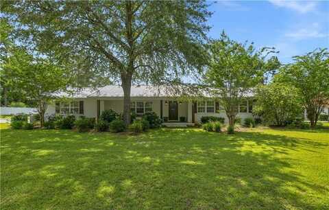 1207 College Ave, Blackshear, GA 31516