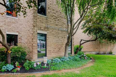 900 S 5th St, Louisville, KY 40203