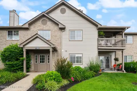 1304 Pickings Pl, Louisville, KY 40243