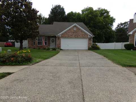 3900 Meadow Ridge Pl, Louisville, KY 40218