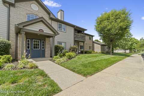 10405 Trotters Pointe Dr, Louisville, KY 40241