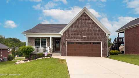 121 Lillian Ct, Shepherdsville, KY 40165