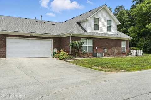 8714 Applegate Village Dr, Louisville, KY 40219