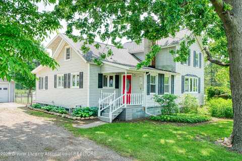 9215 Woodbury Road, Laingsburg, MI 48848