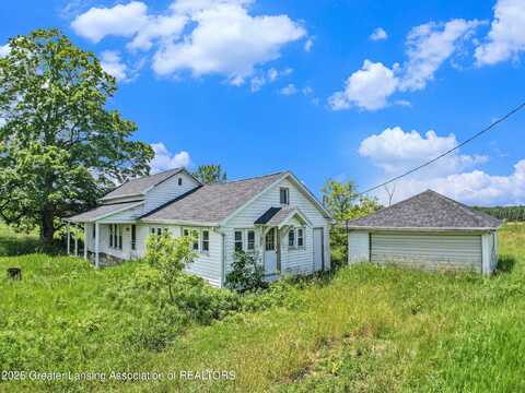 4548 Matthews Road, Charlotte, MI 48813