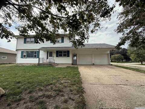 627 1st St N, ROCKWELL, IA 50469
