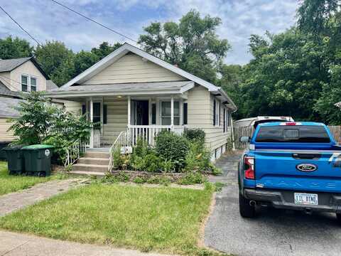 631 Main Street, Hobart, IN 46342