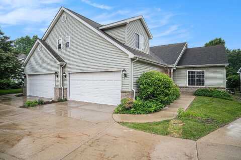2915 Lake Pointe Drive, Valparaiso, IN 46383