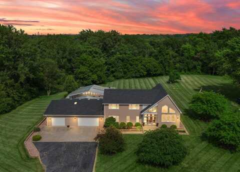 11341 Lakewood Street, Crown Point, IN 46307