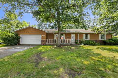 605 Cedar Street NW, DeMotte, IN 46310