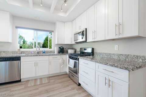 8812 Marble Drive, Las Vegas, NV 89134