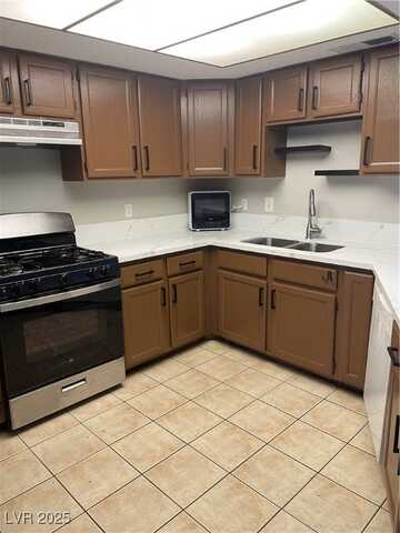 493 Sellers Place, Henderson, NV 89011