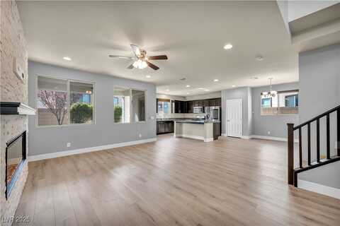 8016 Skye Falls Street, Las Vegas, NV 89166