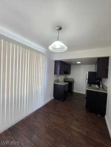 2636 Lynnwood Street, Las Vegas, NV 89109