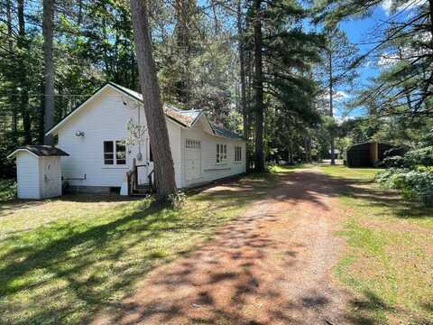 4527 EVERGREEN RD, Land O Lakes, WI 54540