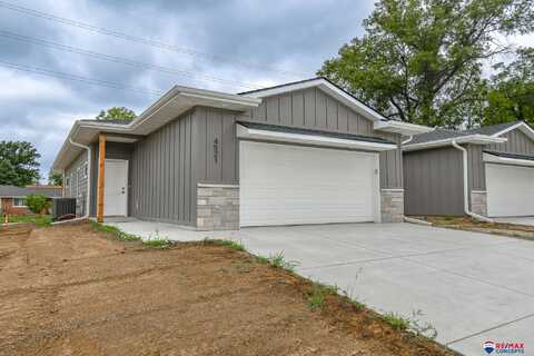 4521 S 57th Street, Lincoln, NE 68516
