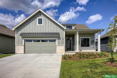10717 S 126th Court, Omaha, NE 68138