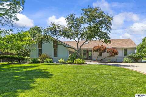 12328 Rose Lane, Omaha, NE 68154