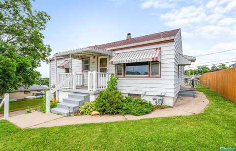4460 Hillsdale Avenue, Omaha, NE 68107