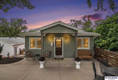 7304 S 26 Street, Bellevue, NE 68147