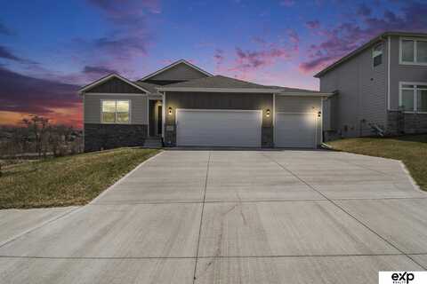 4517 Lawnwood Drive, Bellevue, NE 68133