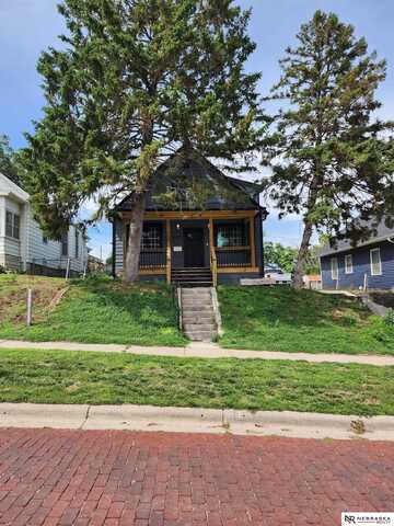 1032 Atlas Street, Omaha, NE 68107